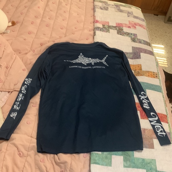 a perfect put on when you don’t know what to where. - Picture 2 of 2